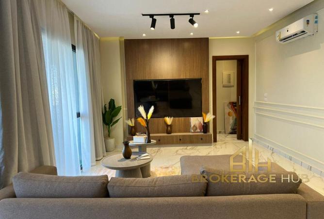 8442344 - Property Image 2