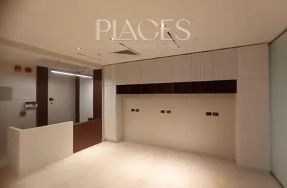 Office Space - Studio - 1 Bathroom for rent in Hyde Park Business District Mall - South Teseen St. - The 5th Settlement - New Cairo City - Cairo