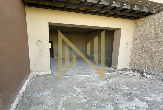 8181008 - Property Image 3