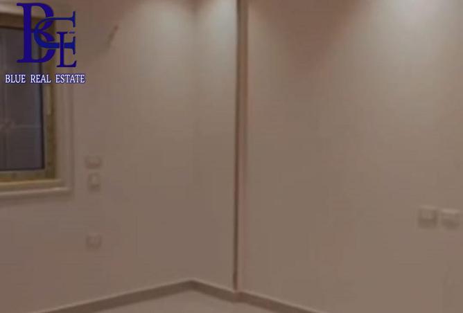 8364709 - Property Image 3