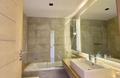 شقة - 2 غرف نوم - 3 حمامات للبيع في نيو جيزة - طريق مصر اسكندرية الصحراوي - مدينة 6 أكتوبر - الجيزة