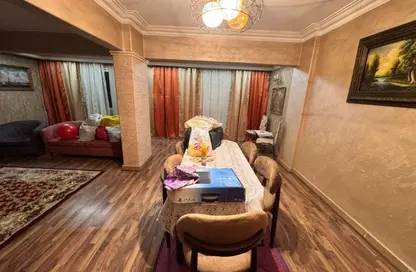 شقة - 3 غرف نوم - 2 حمامات للايجار في شارع علي امين - المنطقة الأولى - مدينة نصر - القاهرة