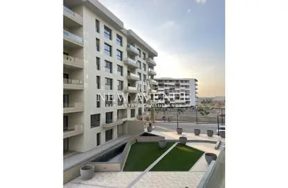 Apartment - 3 Bedrooms - 3 Bathrooms for sale in Al Burouj Compound - El Shorouk Compounds - Shorouk City - Cairo