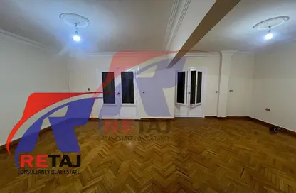 Apartment - 3 Bedrooms - 2 Bathrooms for rent in Helmy Hassan Ali St. - 8th Zone - Nasr City - Cairo