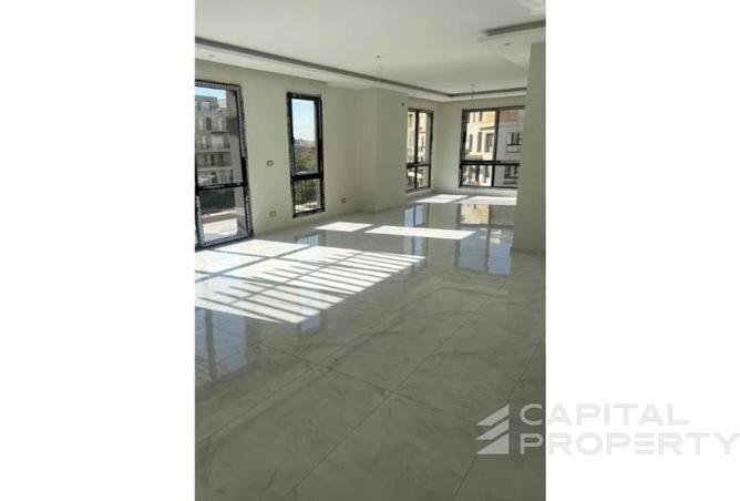 8518373 - Property Image 2