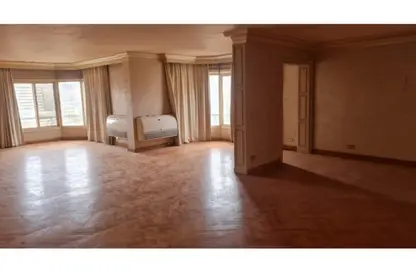 Apartment - 4 Bedrooms - 3 Bathrooms for rent in Al Thawra St. - Dokki - Giza