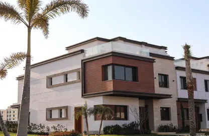 Townhouse - 4 Bedrooms - 4 Bathrooms for sale in Azzar 2 - 5th Settlement Compounds - The 5th Settlement - New Cairo City - Cairo