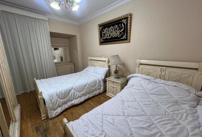 8425709 - Property Image 2