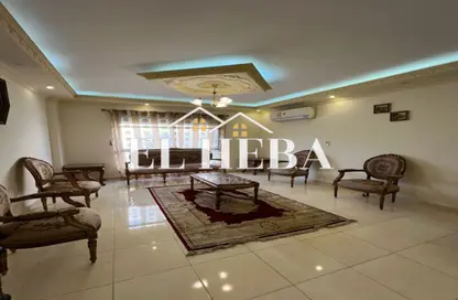 شقة - 3 غرف نوم - 2 حمامات للايجار في مدينتي - القاهرة