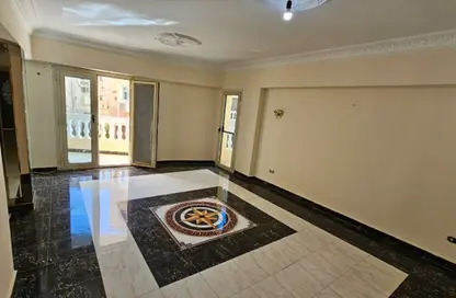 Apartment - 3 Bedrooms - 1 Bathroom for sale in 7th District - Sheikh Zayed City - Giza Apartment - 3 Bedrooms - 1 Bathroom for sale in 7th District - Sheikh Zayed City - Giza