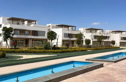 Twin House - 4 Bedrooms - 4 Bathrooms for sale in Upville - Cairo Alexandria Desert Road - 6 October City - Giza