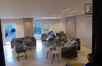 Office Space - Studio - 3 Bathrooms for rent in Hassan Ma'moon St. - 6th Zone - Nasr City - Cairo