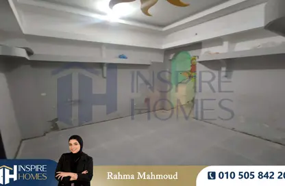 شقة - 4 غرف نوم - 1 حمام للايجار في شارع ابو قير - الإبراهيمية - حي وسط - الاسكندرية