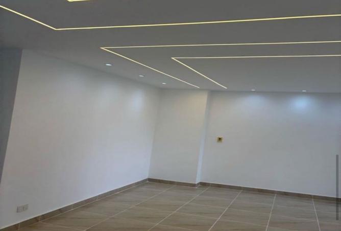 8004637 - Property Main Image