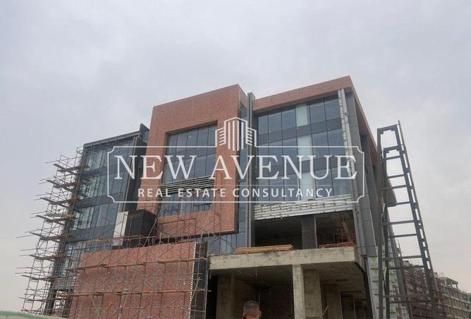 8373993 - Property Image 2