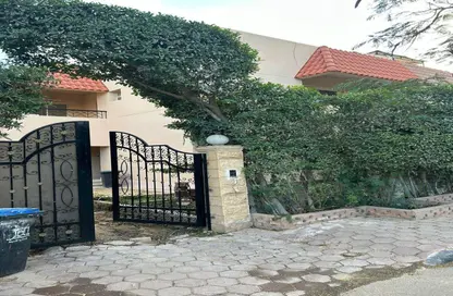Villa - 4 Bedrooms - 3 Bathrooms for sale in Om Kalthoum St. - Rehab City Third Phase - Al Rehab - New Cairo City - Cairo