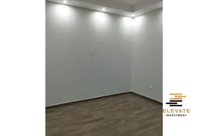 شقة - 2 غرف نوم - 2 حمامات للايجار في فيلدج جيت - المستثمرين الجنوبية - مدينة القاهرة الجديدة - القاهرة