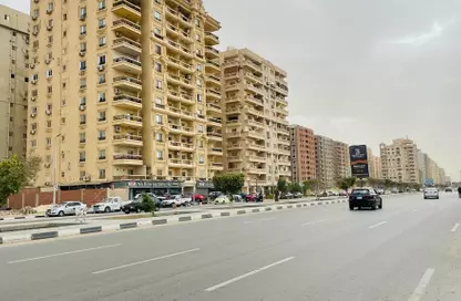 Apartment - 3 Bedrooms - 2 Bathrooms for sale in Eighth Sector - Zahraa El Maadi - Hay El Maadi - Cairo