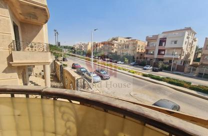 Apartment - 3 Bedrooms - 1 Bathroom for rent in Area D - Ganoob El Acadimia - New Cairo City - Cairo