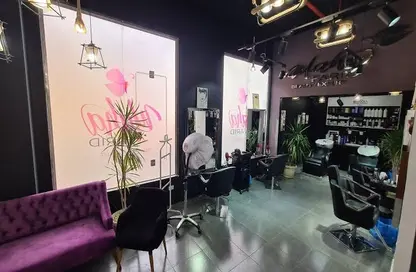 نصف طابق - استوديو - 6 حمامات للبيع في شارع نهرو - روكسي - مصر الجديدة - القاهرة
