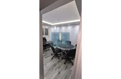 Office Space - Studio - 2 Bathrooms for rent in Zahraa Al Maadi St. - Degla - Hay El Maadi - Cairo