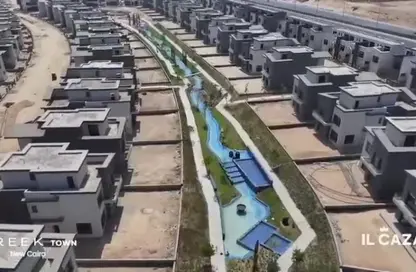 Apartment - 3 Bedrooms - 3 Bathrooms for sale in Creek Town - The 1st Settlement - New Cairo City - Cairo