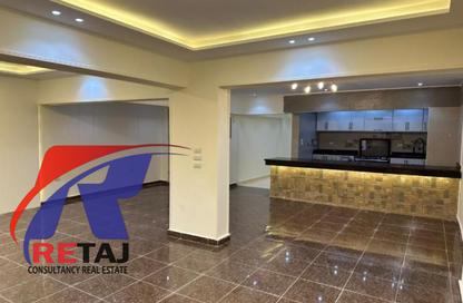 Apartment - 3 Bedrooms - 2 Bathrooms for rent in Samir Abdel Raouf St. - 8th Zone - Nasr City - Cairo