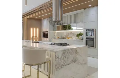 Apartment - 4 Bedrooms - 4 Bathrooms for sale in Nile Corniche St. - Garden City - Cairo