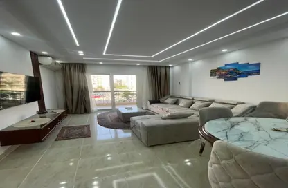 Apartment - 2 Bedrooms - 2 Bathrooms for rent in El Rehab Extension - Al Rehab - New Cairo City - Cairo