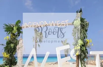 Chalet - 2 Bedrooms - 2 Bathrooms for sale in Hacienda West - Ras Al Hekma - North Coast