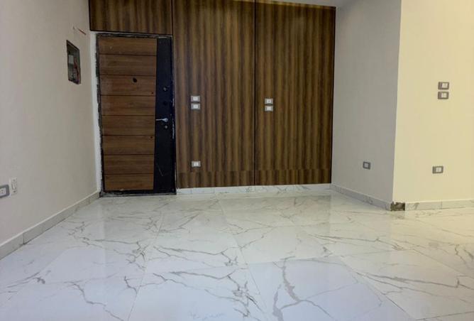 8383728 - Property Image 3