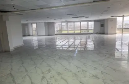 مساحات مكتبية - استوديو - 2 حمامات للايجار في شارع ال ٩٠ الجنوبي - شارع التسعين الجنوبي - التجمع الخامس - مدينة القاهرة الجديدة - القاهرة