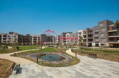 Apartment - 2 Bedrooms - 3 Bathrooms for sale in District 5 - 5th Settlement Compounds - The 5th Settlement - New Cairo City - Cairo