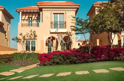 Townhouse - 5 Bedrooms - 4 Bathrooms for sale in Garden Residence - Hyde Park - New Cairo City - Cairo