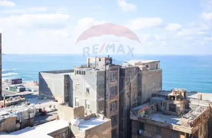 Apartment - 4 Bedrooms - 2 Bathrooms for sale in Luxor St. - Cleopatra - Hay Sharq - Alexandria