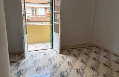 Apartment - 4 Bedrooms - 1 Bathroom for rent in Al Nozha St. - Almazah - Heliopolis - Masr El Gedida - Cairo