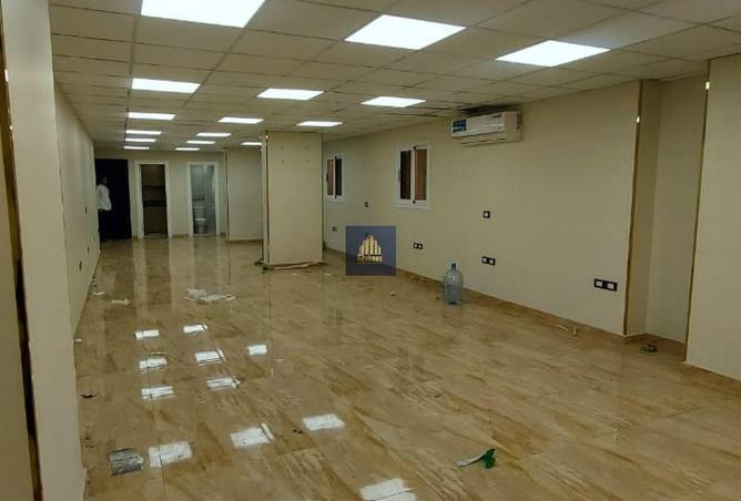 8400588 - Property Image 2