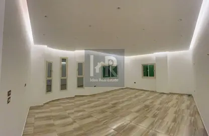 Apartment - 3 Bedrooms - 2 Bathrooms for rent in Al Narges - New Cairo City - Cairo