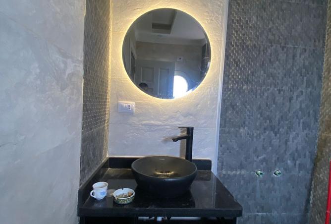 8372978 - Property Image 3