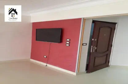 Apartment - 3 Bedrooms - 2 Bathrooms for sale in Abbas Al Akkad St. - 1st Zone - Nasr City - Cairo