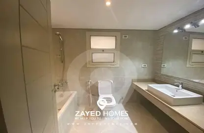 شقة - 3 غرف نوم - 3 حمامات للايجار في نيو جيزة - طريق مصر اسكندرية الصحراوي - مدينة 6 أكتوبر - الجيزة