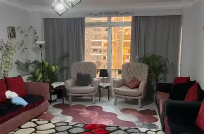 Apartment - 3 Bedrooms - 1 Bathroom for sale in Khedr Al Touny St. - El Tawfik City - Nasr City - Cairo