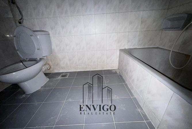 8435002 - Property Image 3