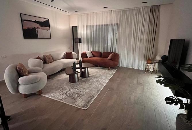 8401636 - Property Image 2