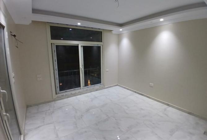 8430964 - Property Image 3