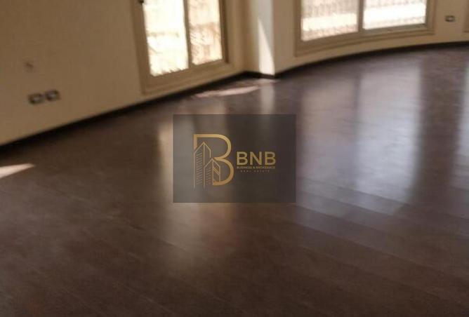 8063239 - Property Image 2