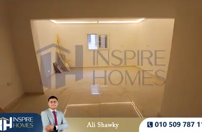 Apartment - 3 Bedrooms - 2 Bathrooms for rent in Ibrahimia - Hay Wasat - Alexandria