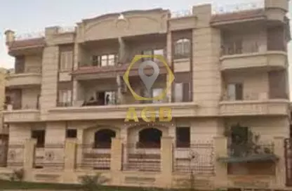 Apartment - 4 Bedrooms - 2 Bathrooms for sale in Lazurde - 8th District - Sheikh Zayed City - Giza