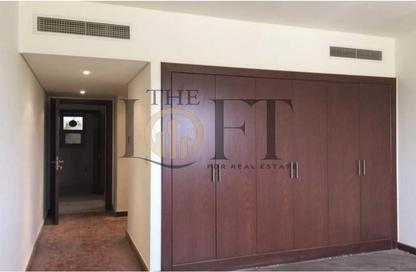 Apartment - 2 Bedrooms - 3 Bathrooms for sale in Uptown Cairo Road - Al Abageyah - El Khalifa - Cairo