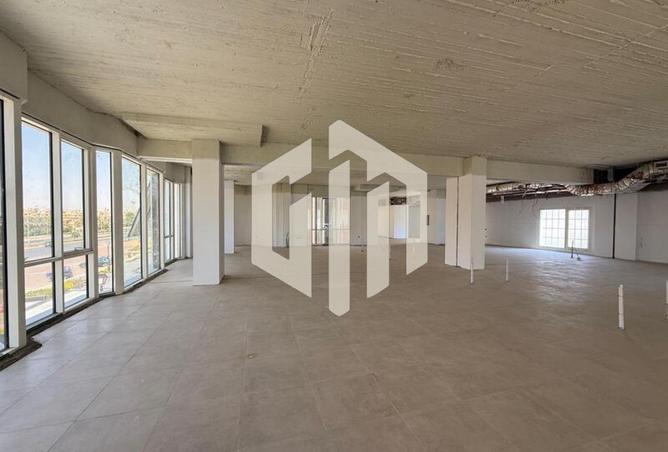 8377544 - Property Image 2